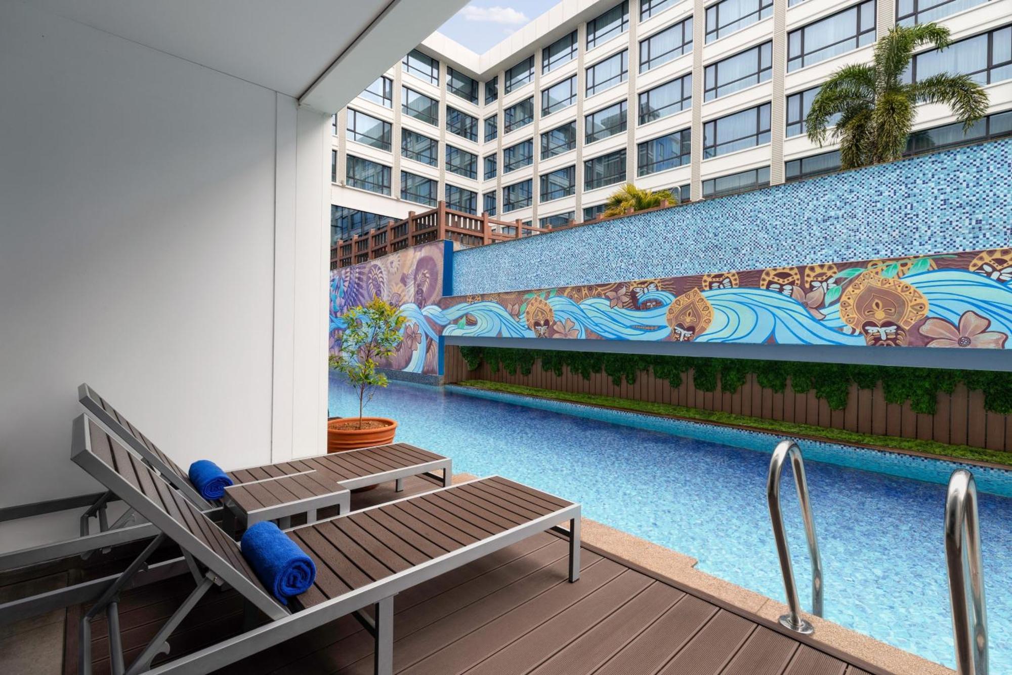 Four Points By Sheraton Boracay Balabag  Exterior photo